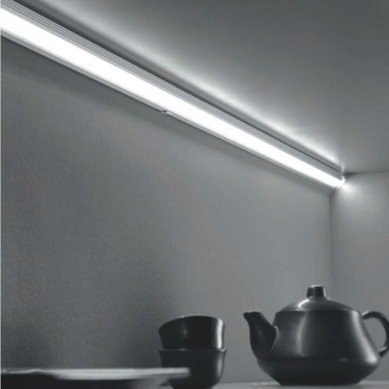 profilo angolare a plafone grigio Gea Luce strip LED 10mm