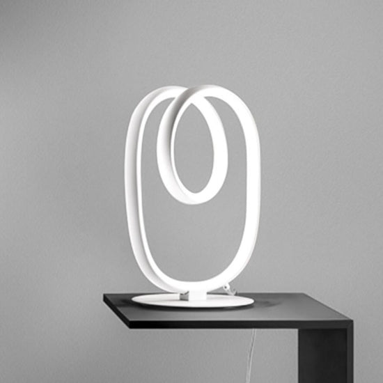 Diva L lampada da tavolo bianco satinato Gea Luce 17W 3000K