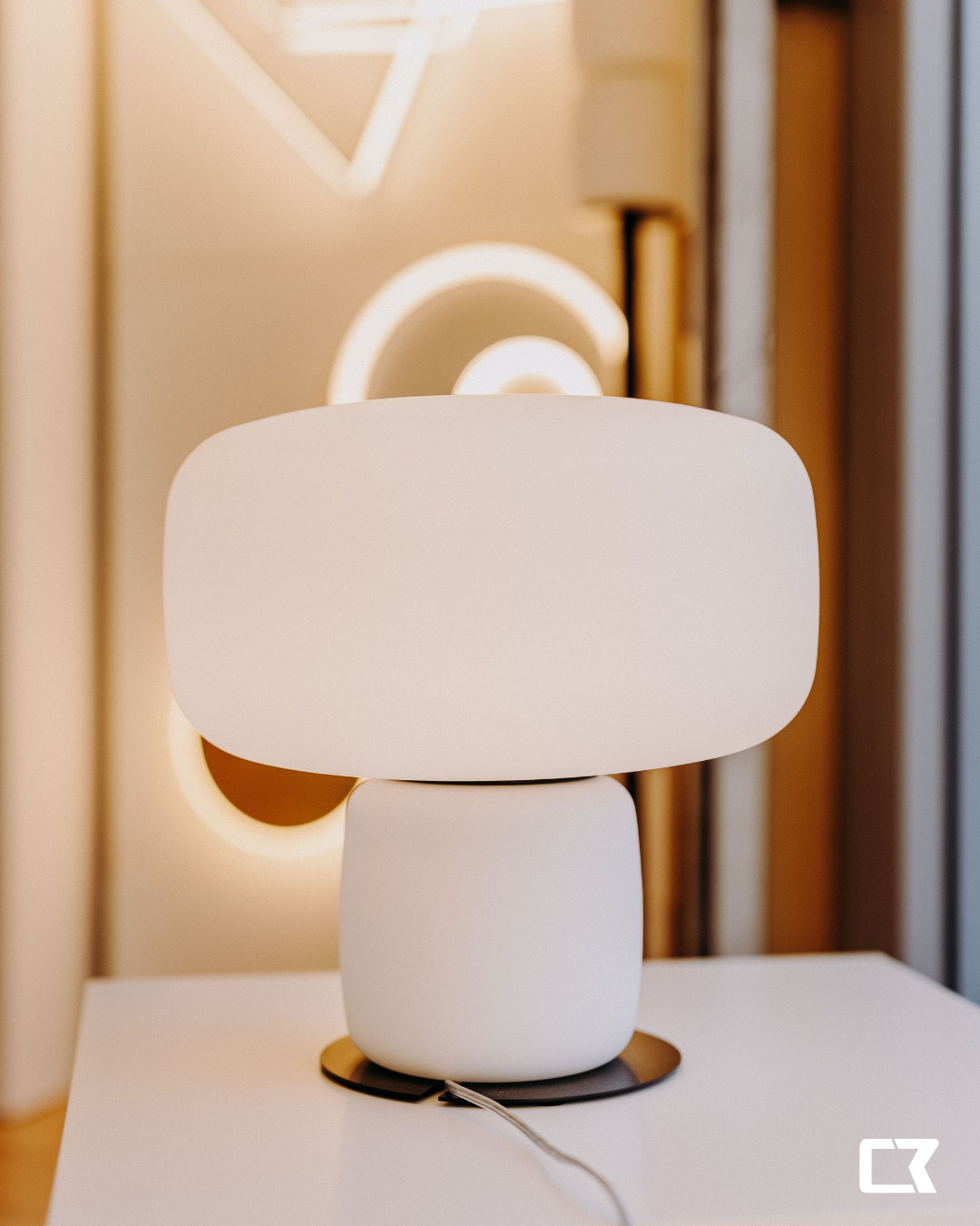 Maori lampada da tavolo bianco acidato DiGlass 1xE27