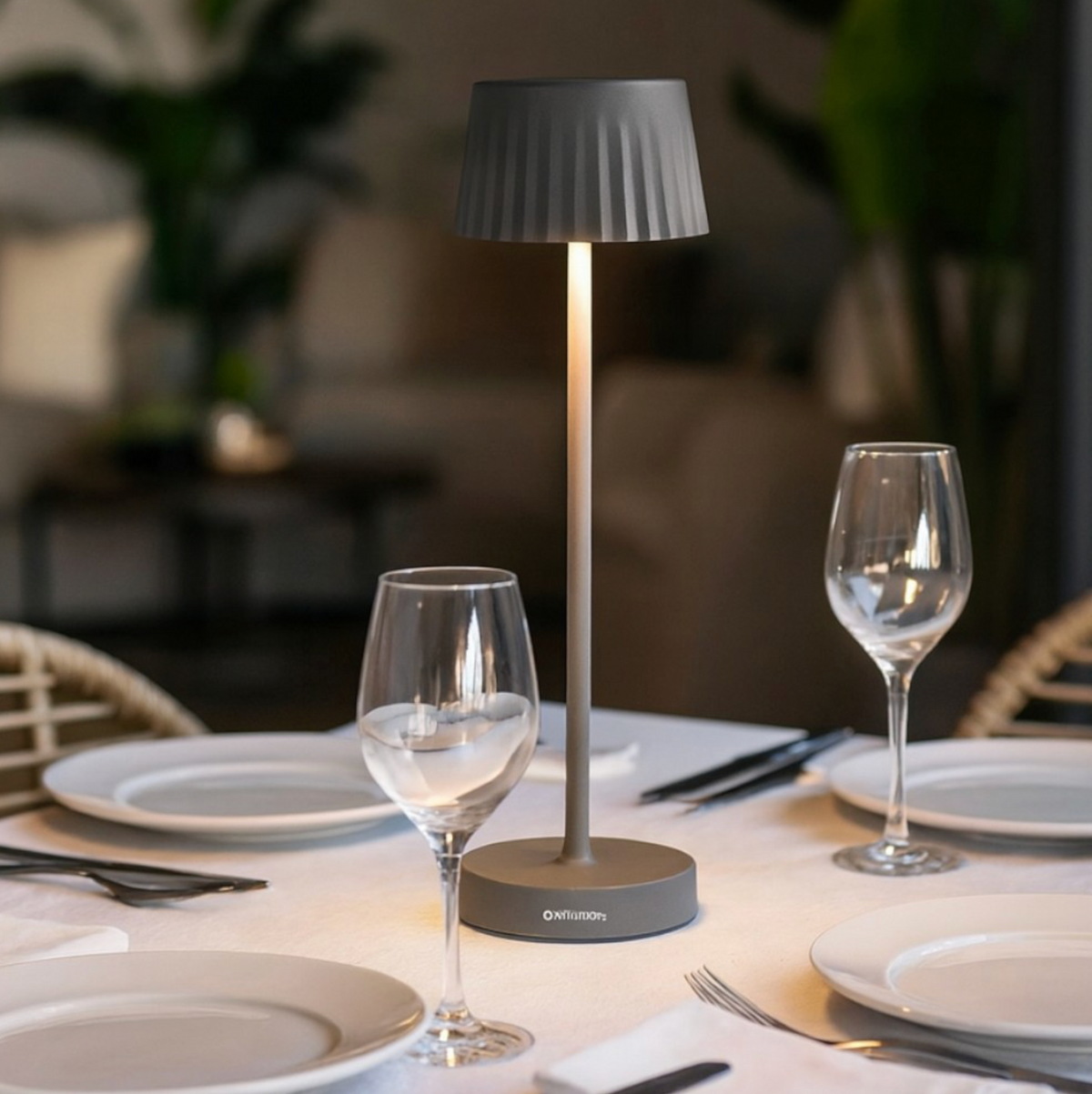 Macao Ondaluce lampada da tavolo esterno LED portatile antracite 3000K