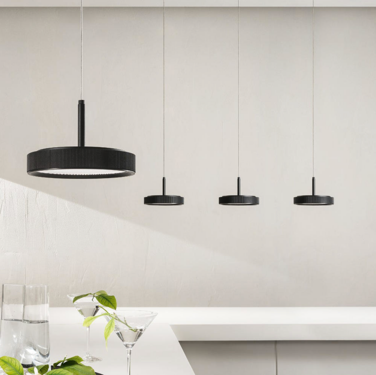 Nina Ondaluce lampadario cucina sospensione 3 luci LED nero 3000K dimmerabile