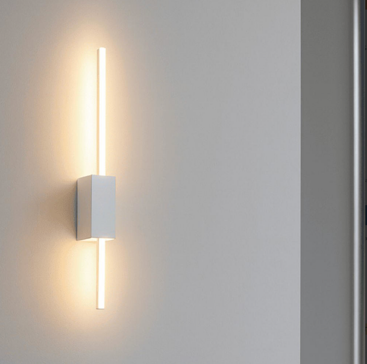Agos applique LED alluminio policarbonato bianco Ondaluce 12W 3000K dimmerabile orientabile
