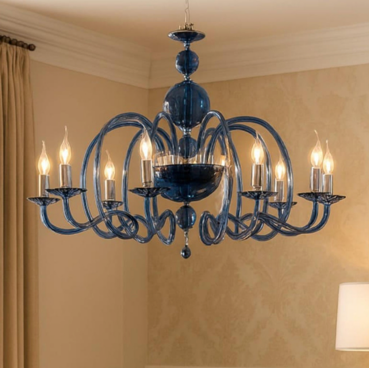 Vivaldi-8 lampadario classico 8 luci vetro blu ottanio ottone Ondaluce E14 10W